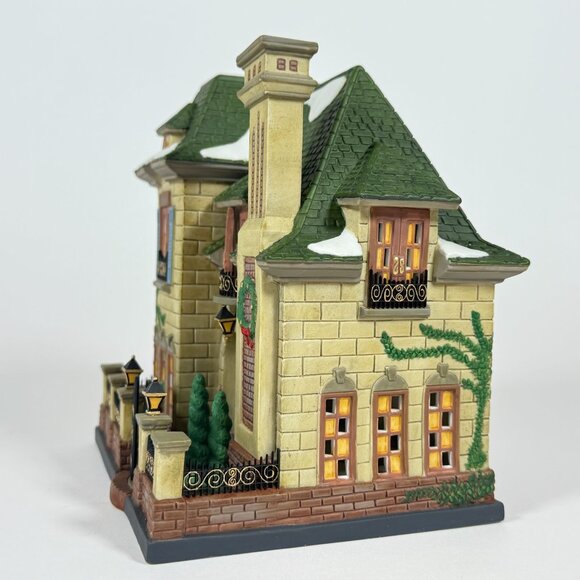 Dept 56 Garden Gate House 58915 Christmas in the City Lighted Village - Picture 3 of 12